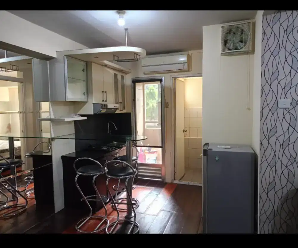 Disewakan 1BR apartemen kalibata city lantai rendah