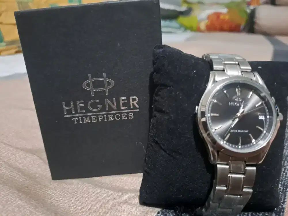 Di jual jam tangan wanita merk HEGNER