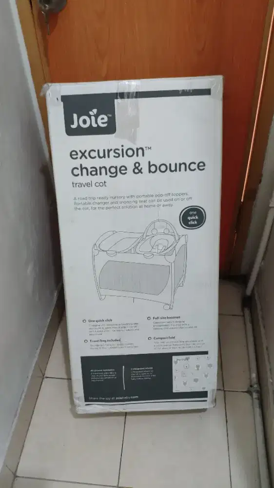 Dijual JOIE dengan kasur bahan 100% latex DOOGLEE