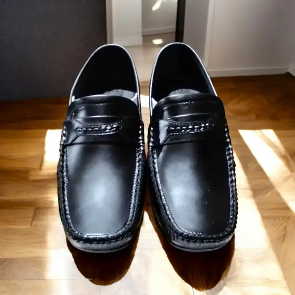 Sepatu slip on pria Bally full kulit asli