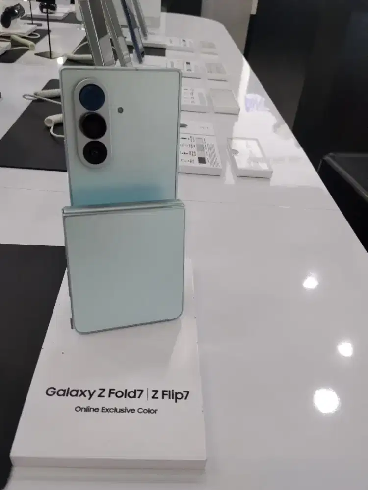 PROMO CICILAN 0% SAMSUNG Z FLIP 7 DENGAN YESSS CREDIT