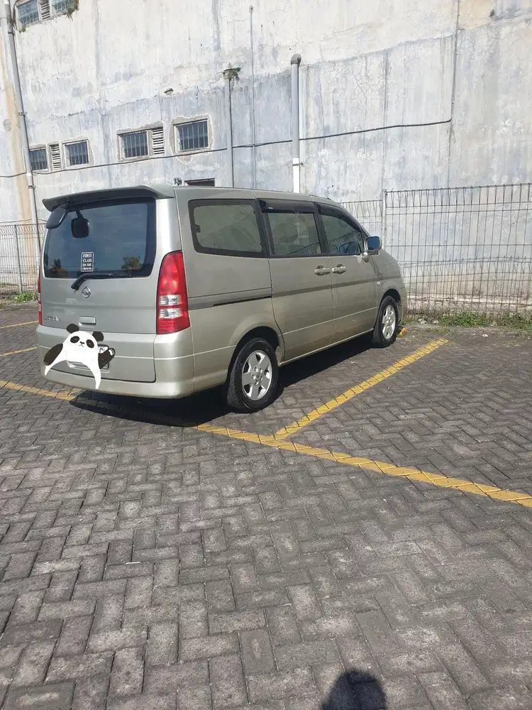 Nissan Serena 2005 Bensin