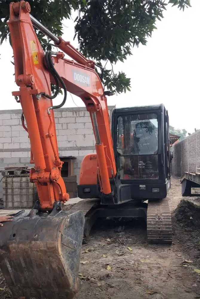 Sewa exca bucket atau breaker