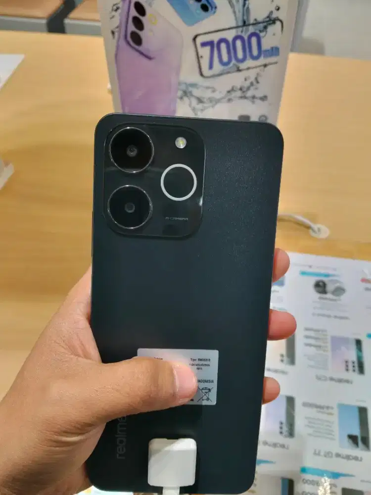 Realme Note 70 ram besar batrai besar sejutaan saja