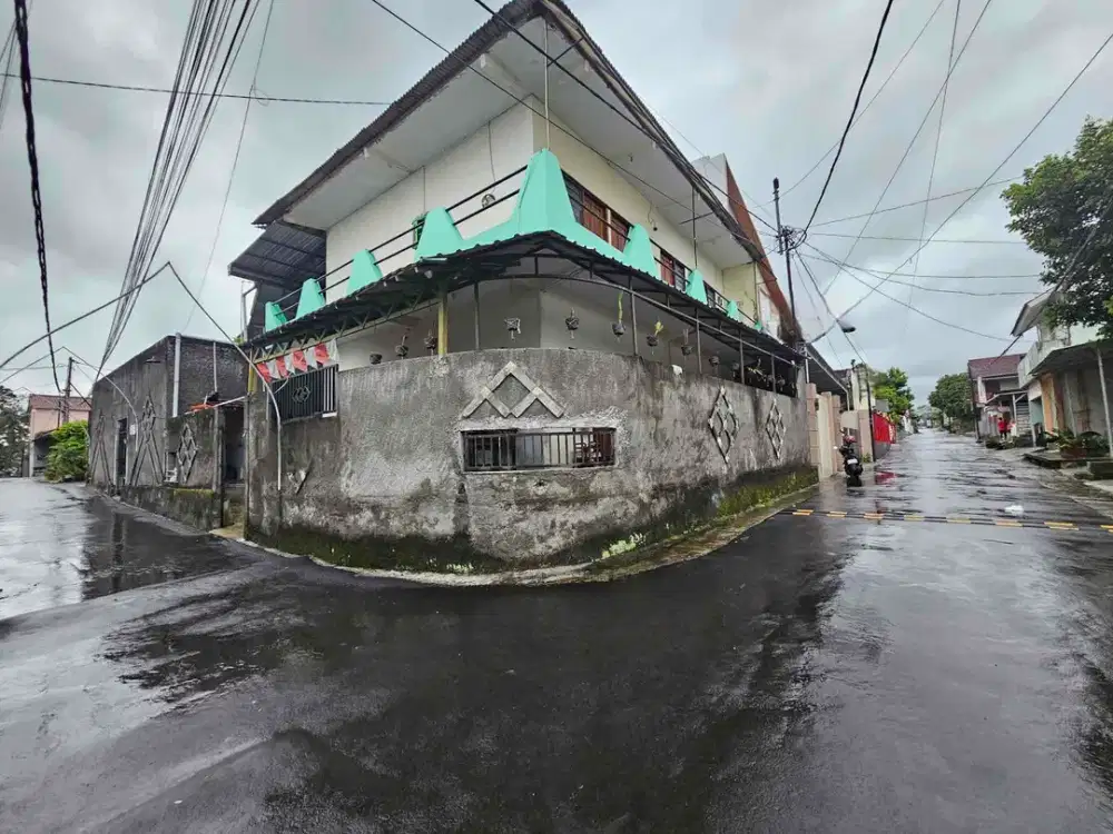 Dijual Kost Jogja 25 Kamar SHM Dekat Kampus UII Jalan Kaliurang km 14 di Umbulmartani Ngemplak Sleman Yogyakarta