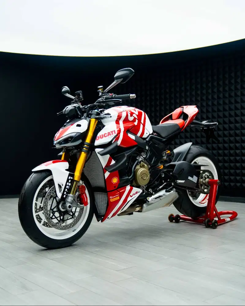 Ducati Streetfighter V4 Supreme 2024