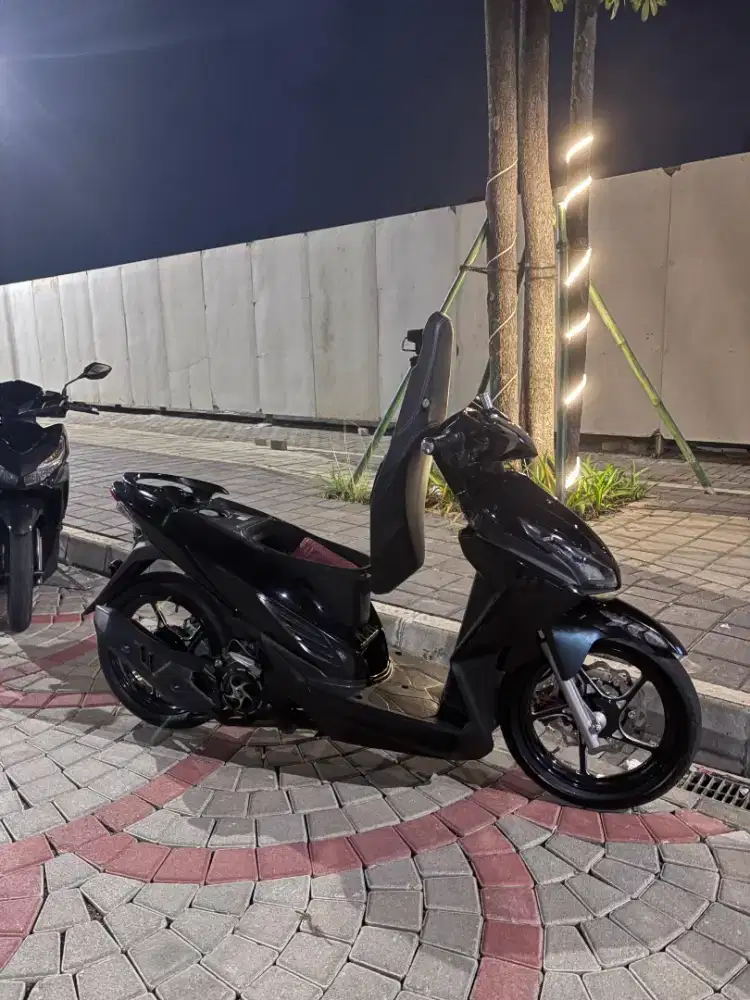 Motor vario 110 fi tahun 2015