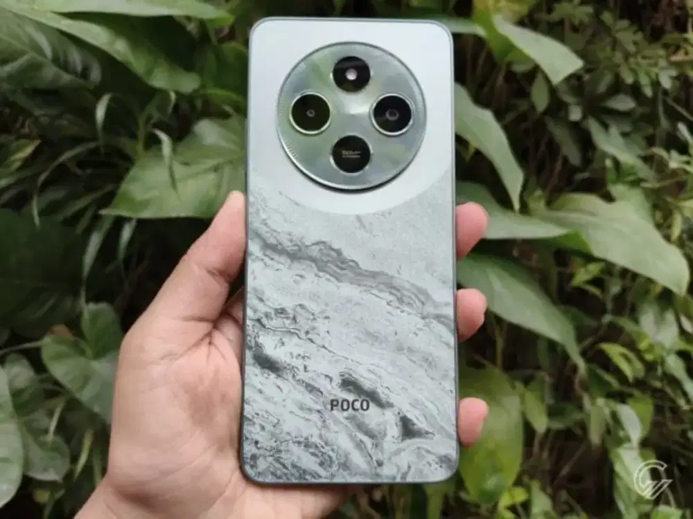 Hp pocco seri terbaru