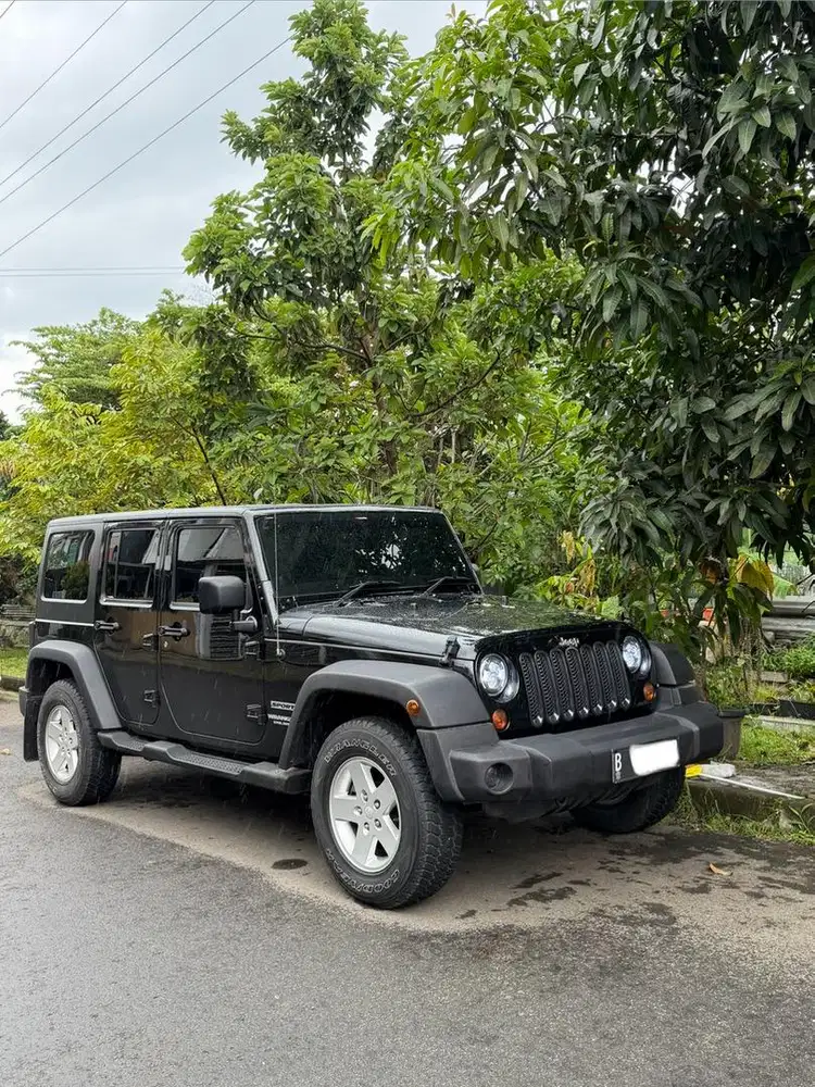 Jeep wrangler Jk sport 2011 Antik istimewa