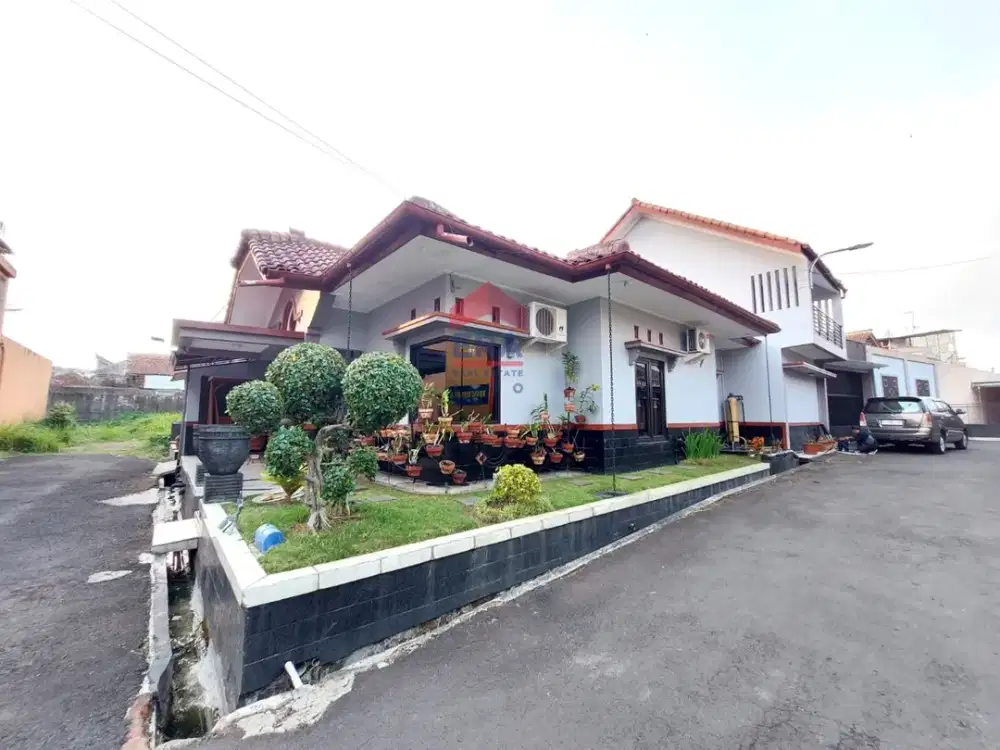 Dijual rumah Jl. Ibrahim Adjie Pasawahan tarogong kaler Garut