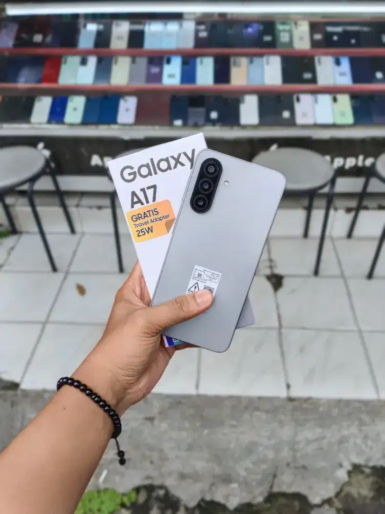 SAMSUNG A17 Ram 8/128gb Fullset