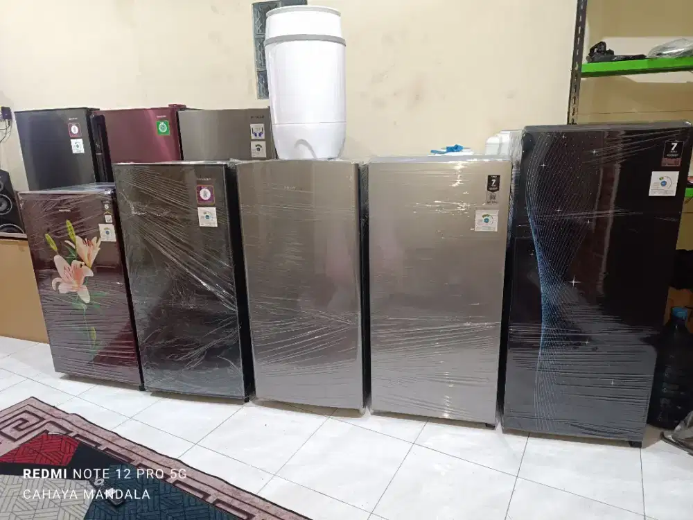 Kulkas satu pintu berbagai ukuran like new