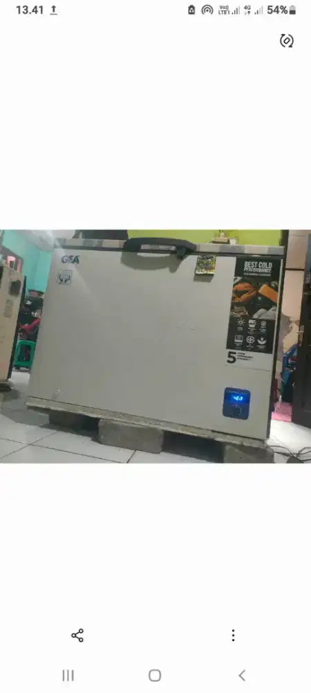 Freezer second milik pribadi