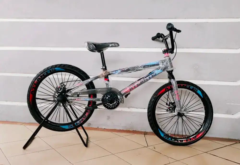 Sepeda BMX merek Atlantis uk'20 hrg 620rb net kondisi baru