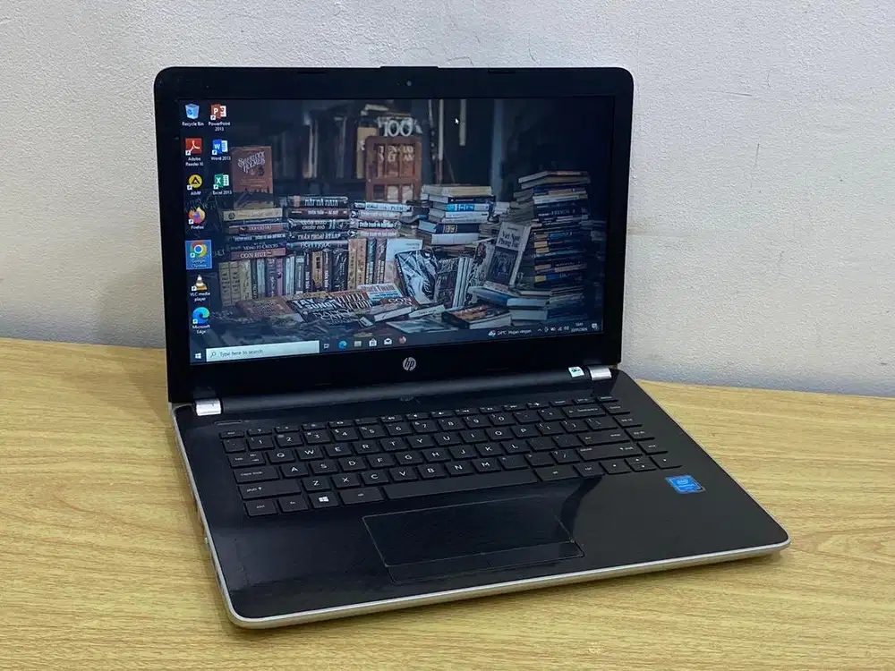 LAPTOP HP 14-bs0xxx prosesor Intel Pentium N3710