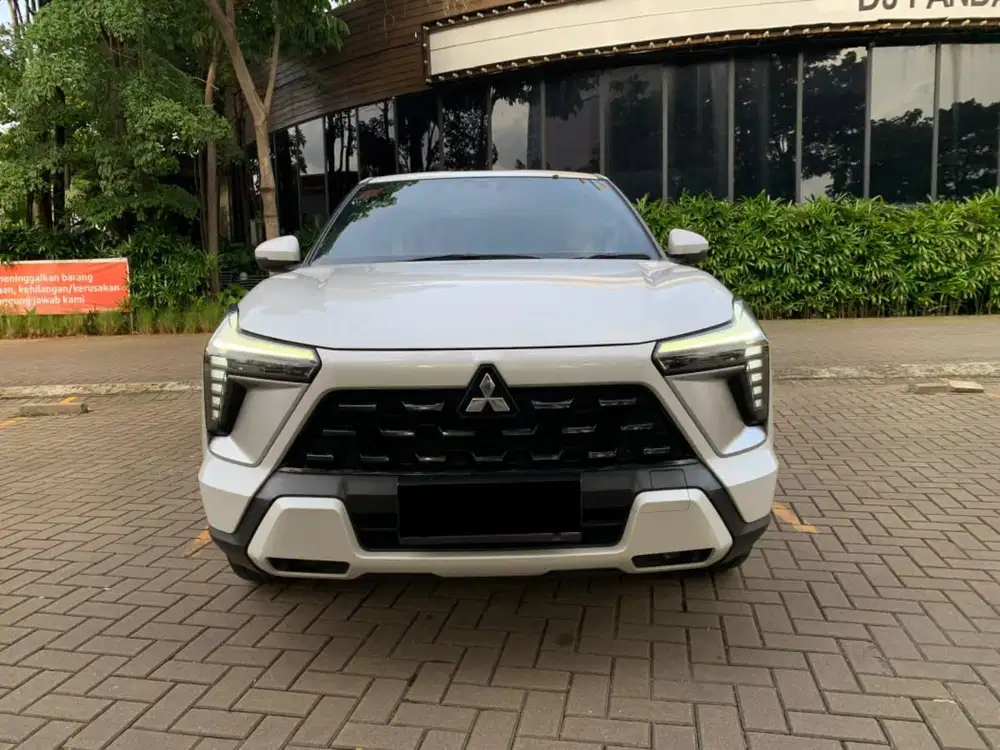 TERMURAH MITSUBISHI XFORCE ULTIMATE 1.5 AT 2024 PUTIH