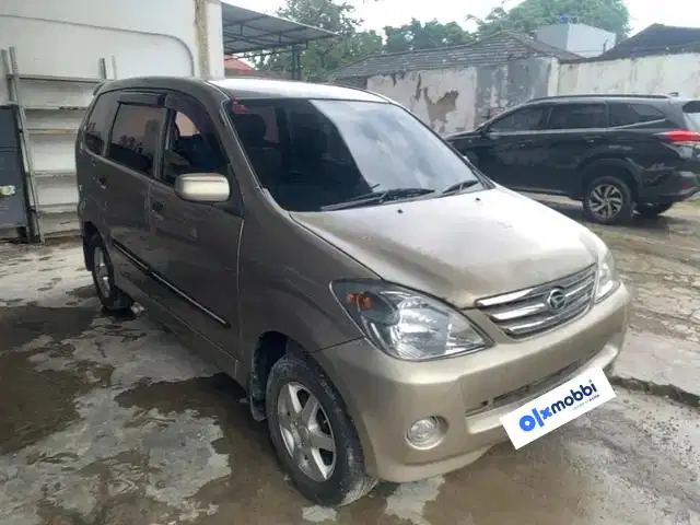 PROMO Low Angsuran Daihatsu Xenia 1.3 Xi Bensin-MT 2005 KMN