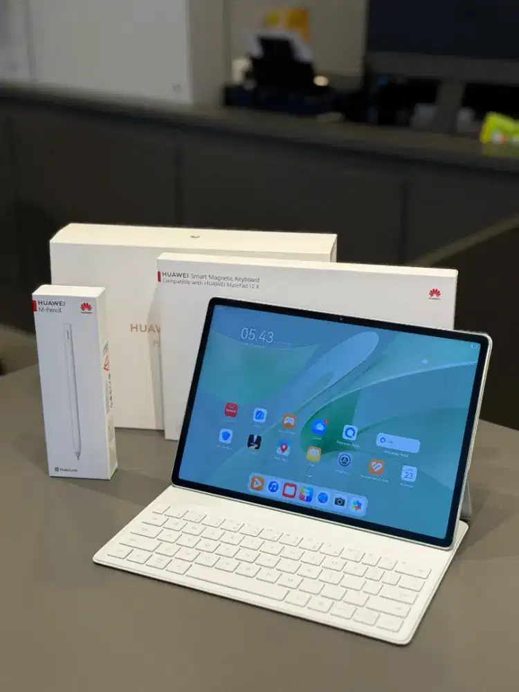 Huawei Matepad 12x 12/256GB set keyboard dan pen