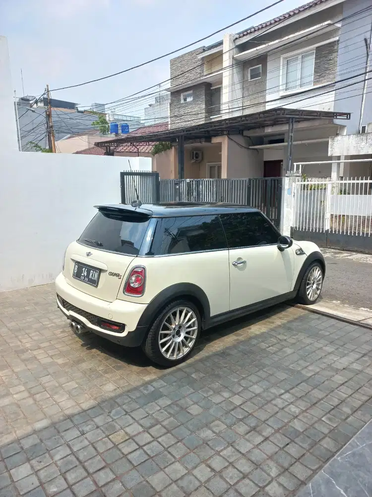 Mini Cooper 2011 Bensin