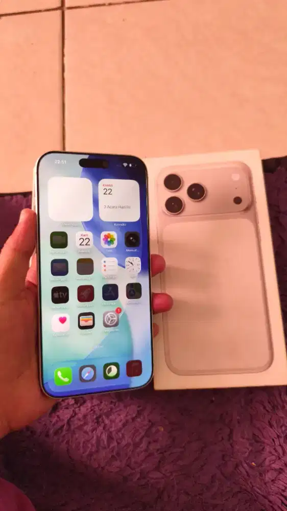 iphone 17 promax 256gb beacukai fullset like new mulus