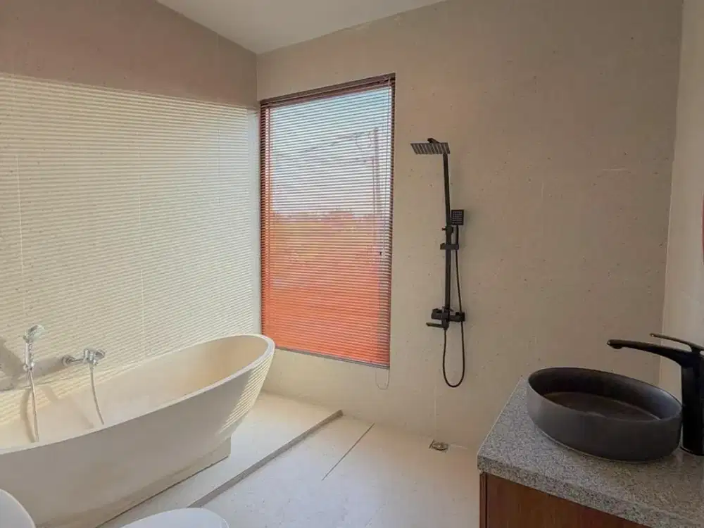 Modern Villa Tumbak Bayuh