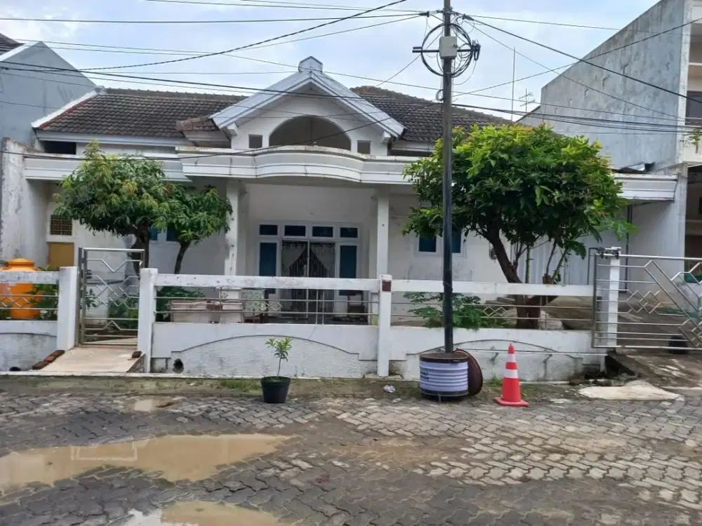 Dijual Rumah di Komplek Puri Anjasmoro Semarang