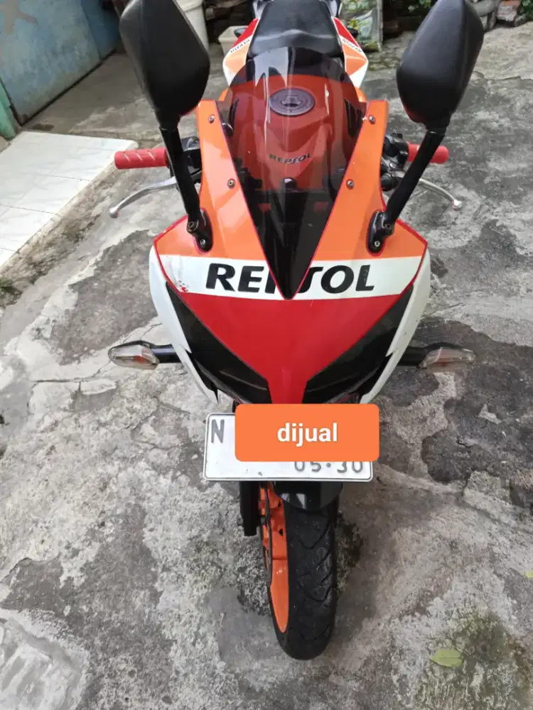 Sepeda motor cbr150 N kota atas nama sendiri pajak hidup/STNK 2030