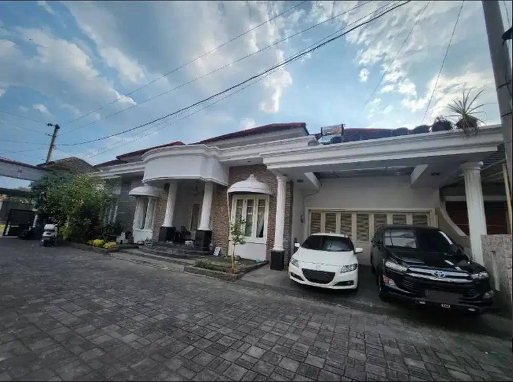 Rumah Mewah Semi Furnish Di Perum Pesona Regency Yogyakarta