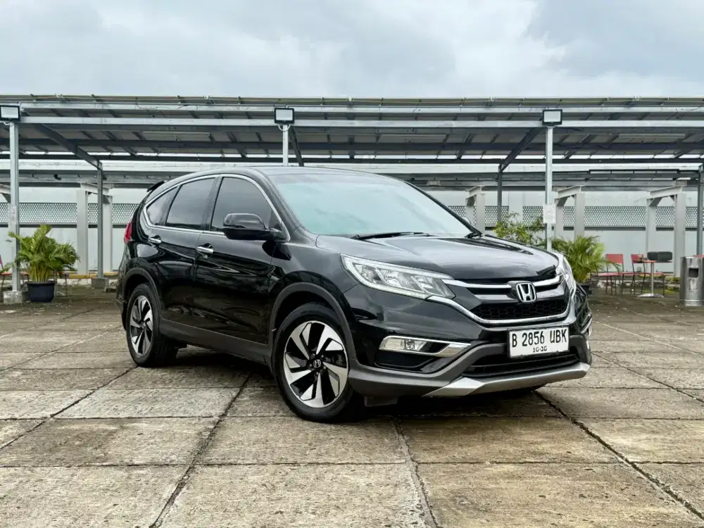 Honda CRV 2.4 AT prestige. Thn 2015. Hitam. Low km. Perfect cond