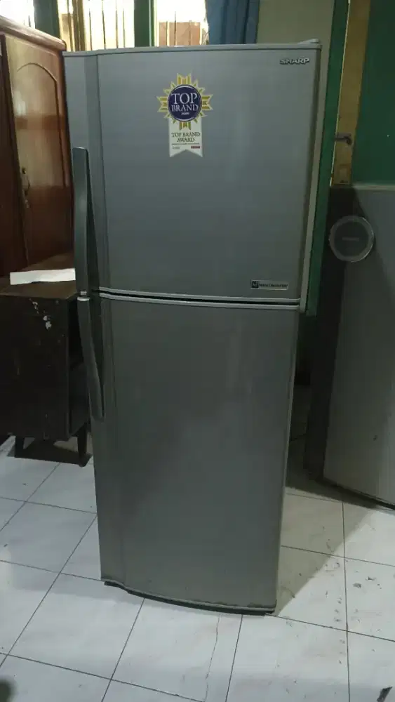kulkas Sharp normal dingin beku ORI