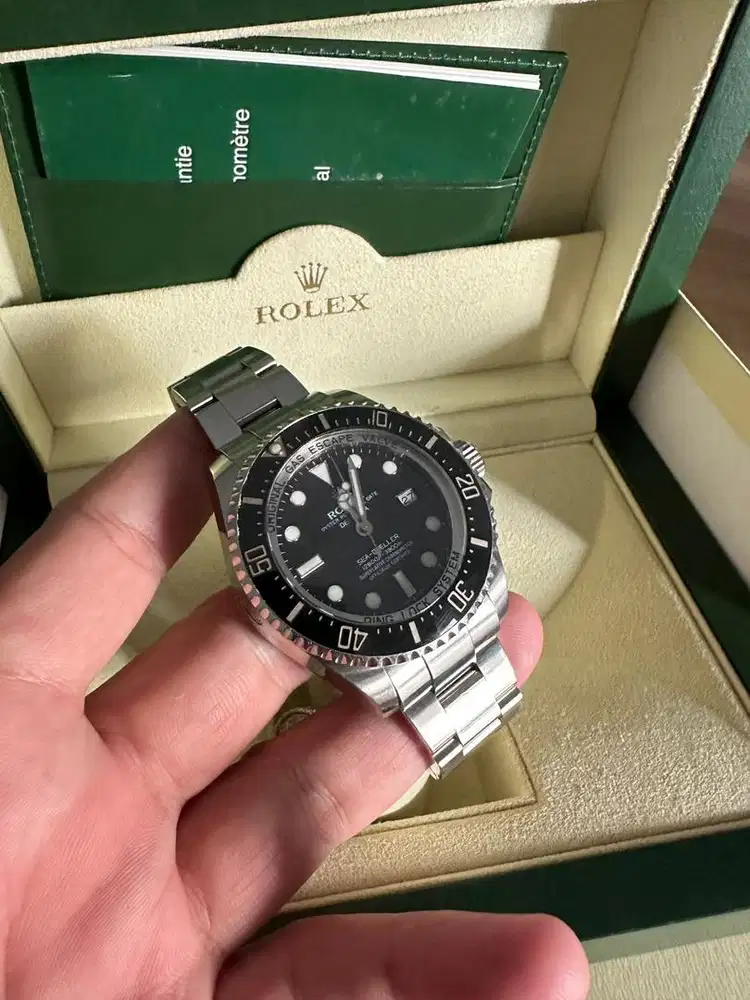 Rolex sea dweller ( oyster perpetual ) 2011