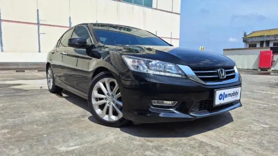 PROMO Low Angsuran Honda Accord 2.4 VTI-L Bensin-AT 2014 UAD