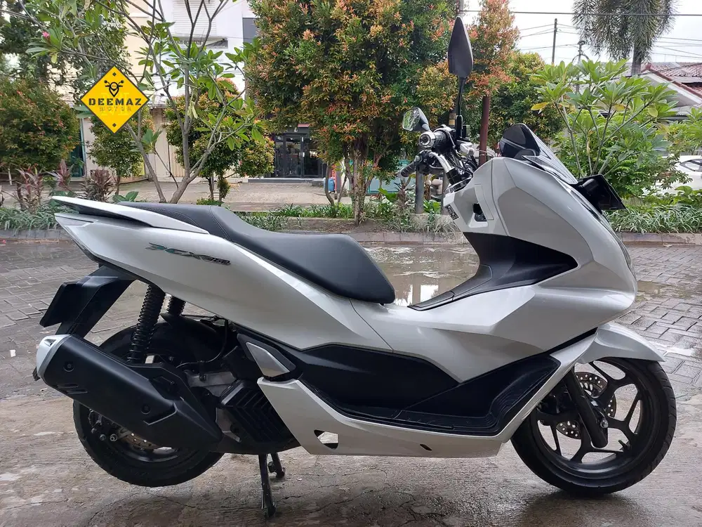 (DP 1,5 Jt)‼️ Honda PCX 160 CBS Putih Mulus 2024 Cash / Kredit