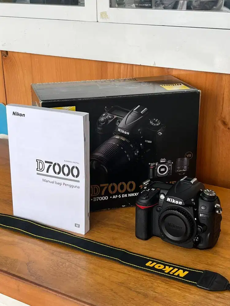 Nikon D7000 Body Only SC 2rbuan