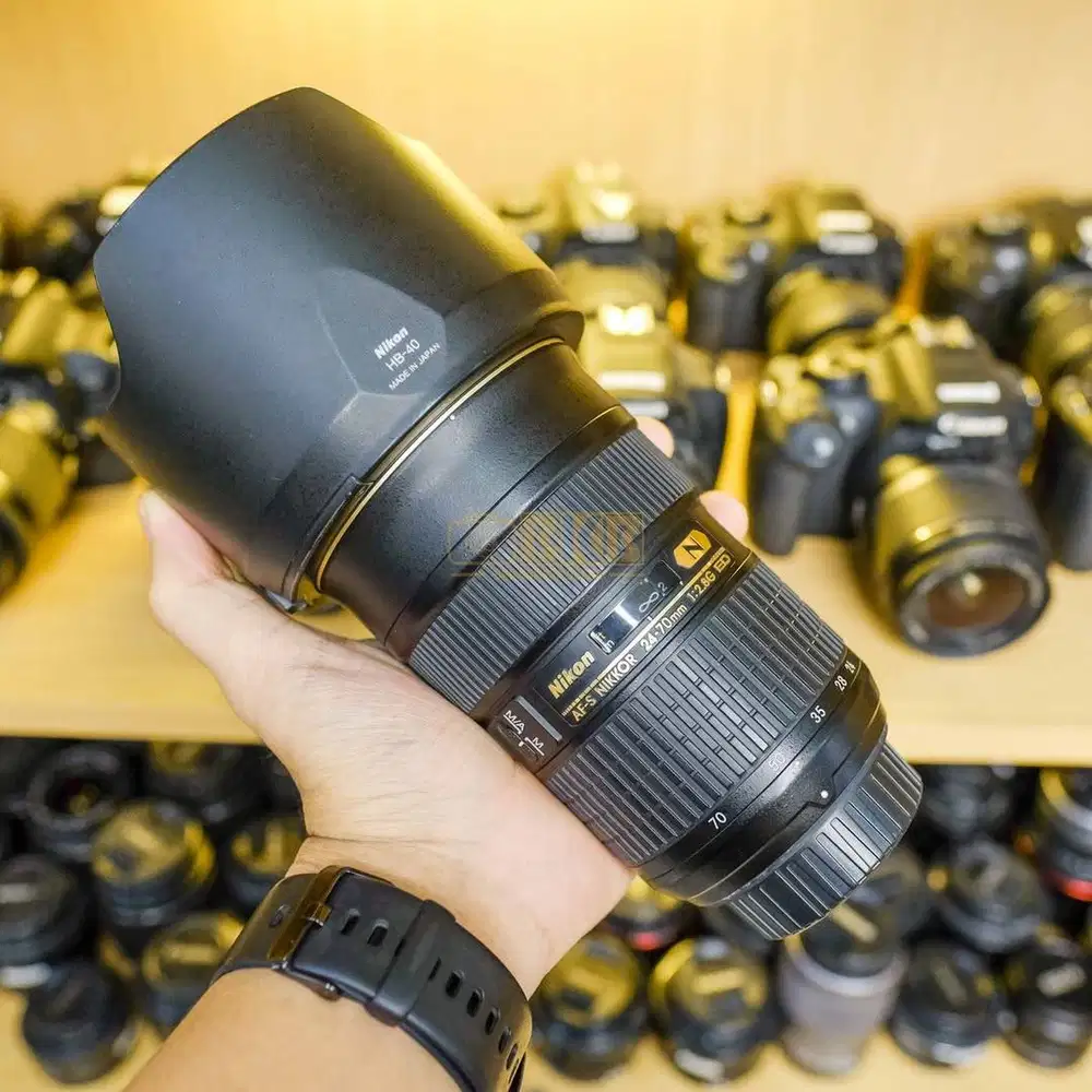 [ Lensa Nikon AFS 24-70mm 2.8 Fullset Mulus ]