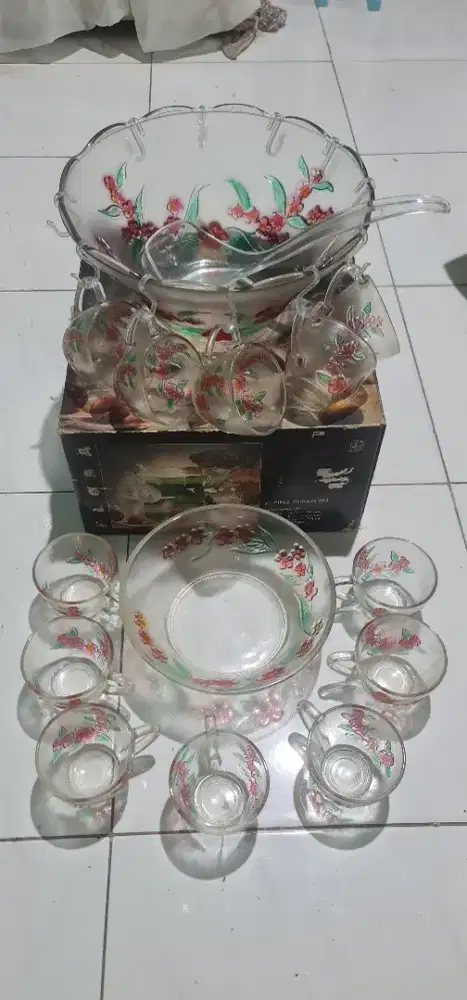 Mangkok koktail es buah kaca 27 in 1