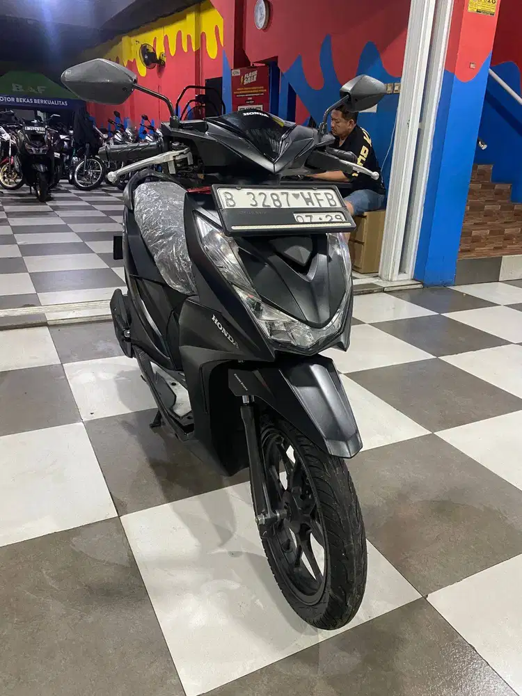 Honda Beat Deluxe Tahun 2021 DP 500