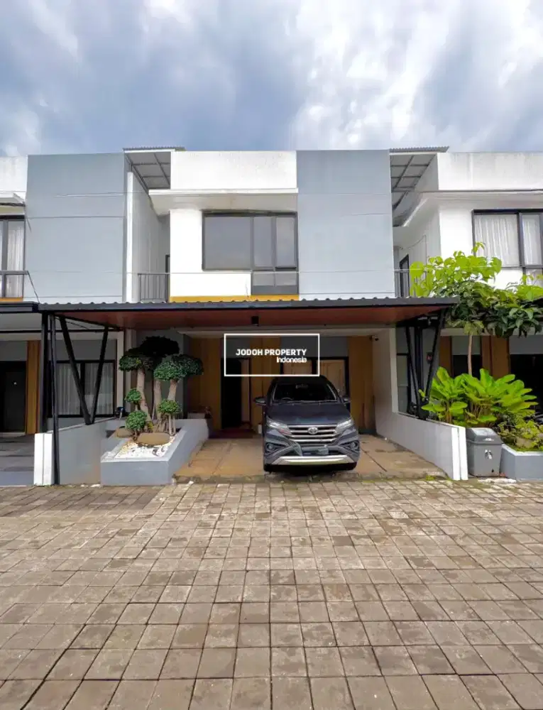 JUAL RUMAH SECOND SEMIFURNISH DI PONDOK CABE LOKASI STRATEGIS