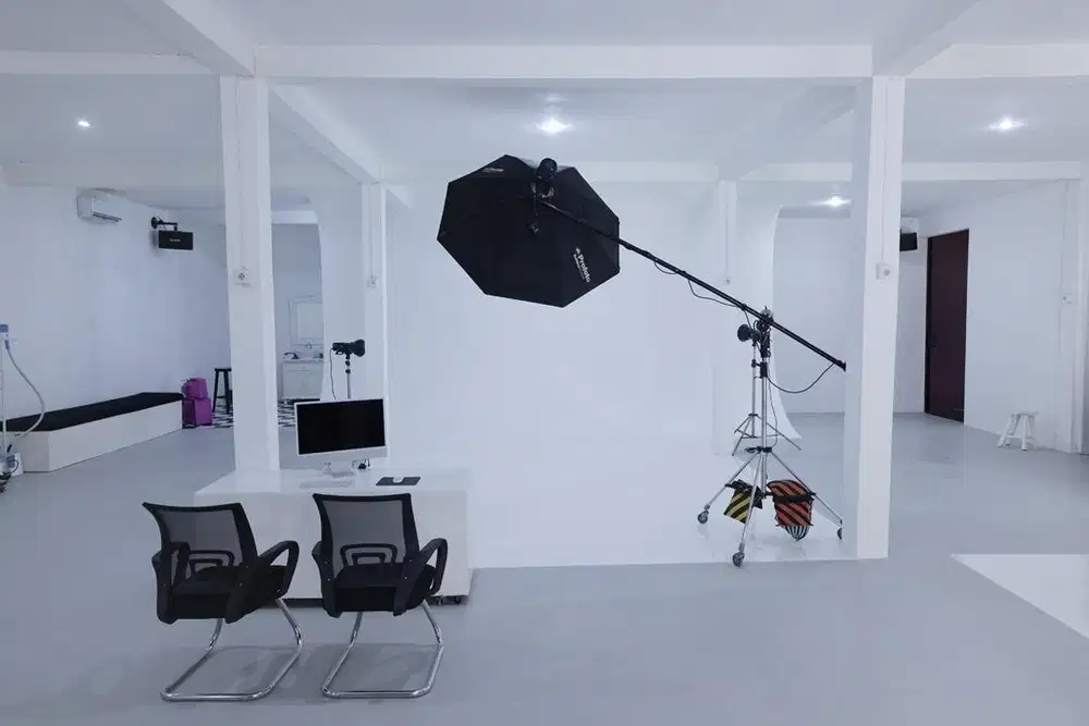 Studio photo for rent per hour