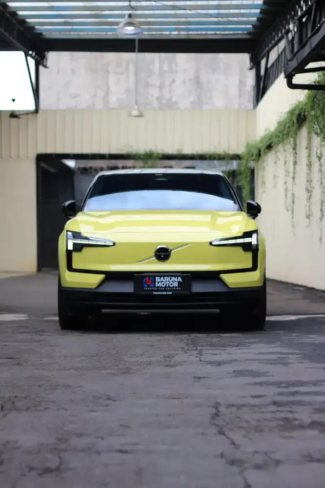 (Ready Fullset) VOLVO EX30 ULTRA 2025 MOSS YELLOW LIMITED