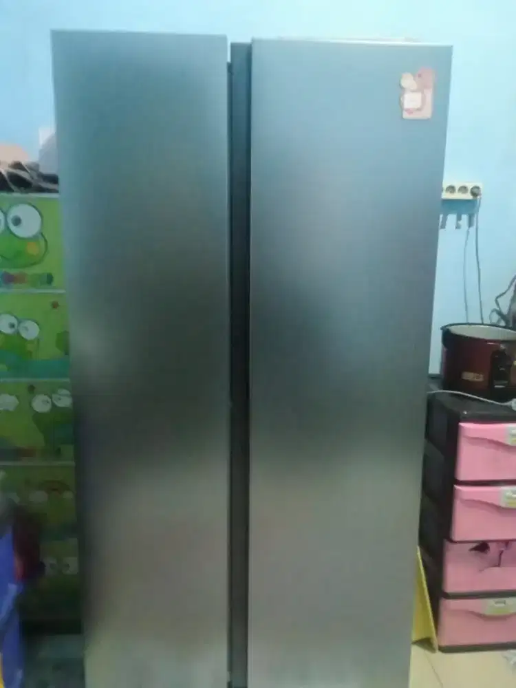 kulkas merk samsung br brp bln pakai