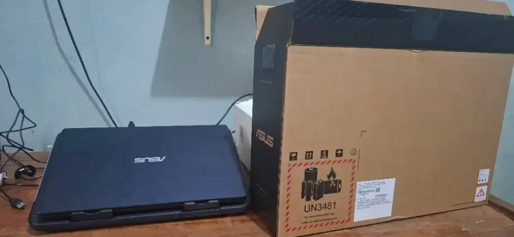 JUAL cepat Laptop Asus vivobook 14 go celeron