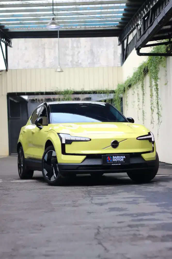 (Limited) VOLVO EX30 ULTRA 2025 MOSS YELLOW ISTIMEWA