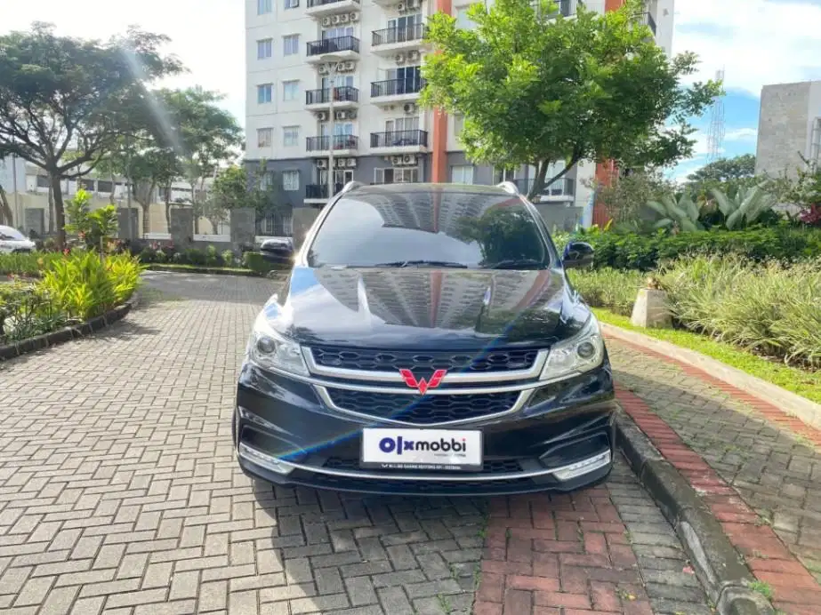 DP RINGAN Wuling Cortez 1.5S T Lux+ Bensin-AT 2021 Hitam CBRQB