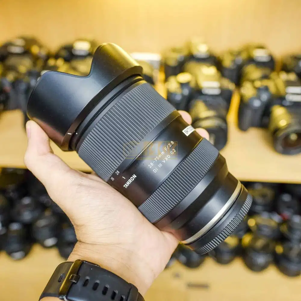 [ Lensa Tamron 28-75mm 2.8 G2 for Sony Fullset Mulus ]
