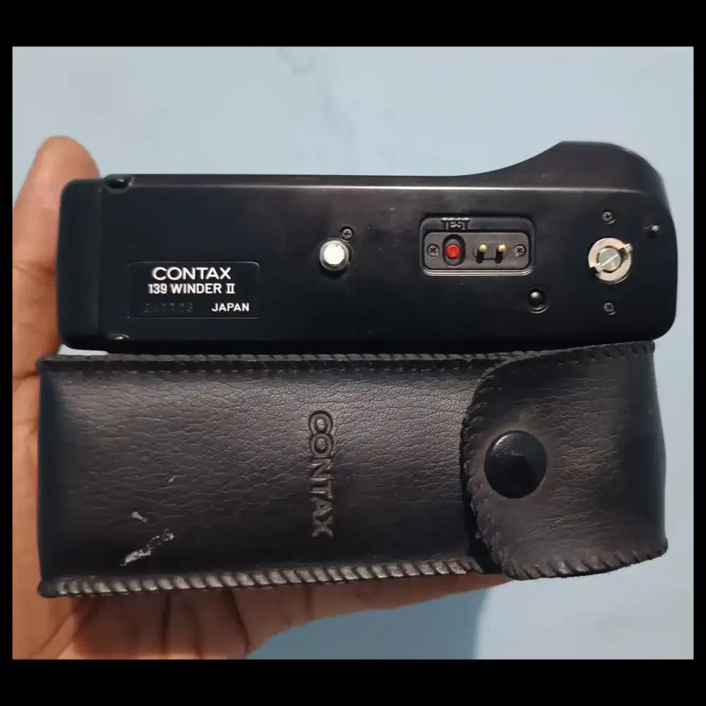 Contax 139 winder II
Untuk kamera contax