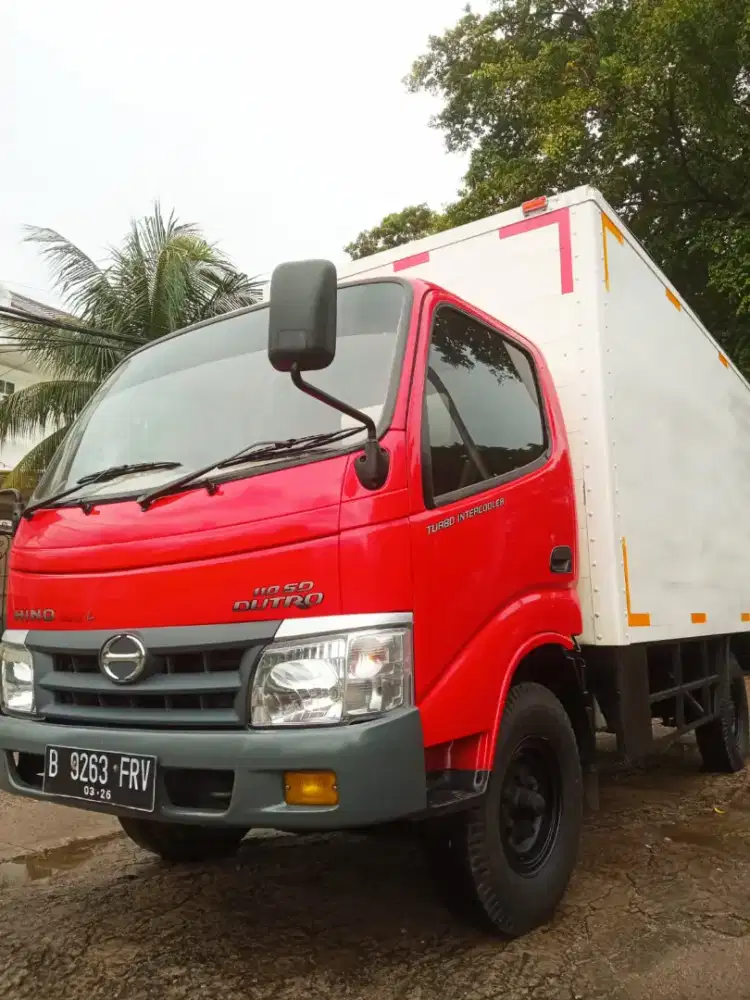 HINO DUTRO SDL 2011 ENGKEL LONG BOX ALUMUNIUM