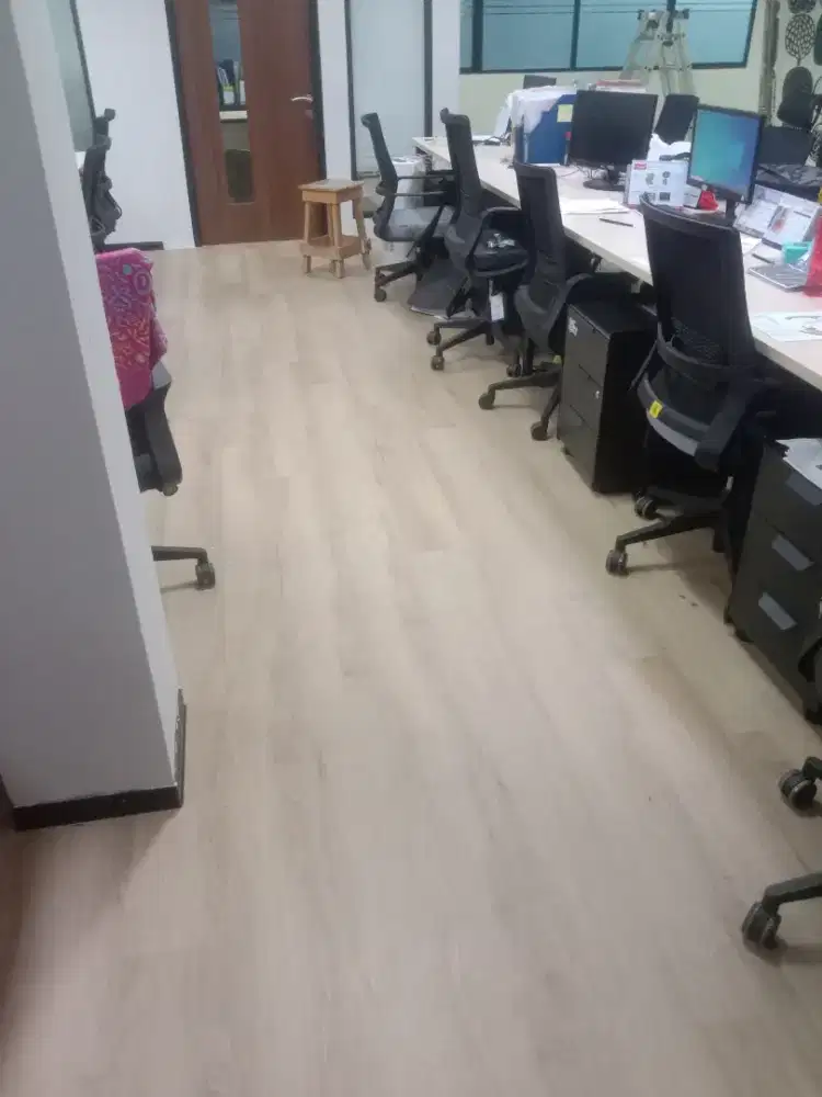 Jasa pasang SPC dan vinil dll