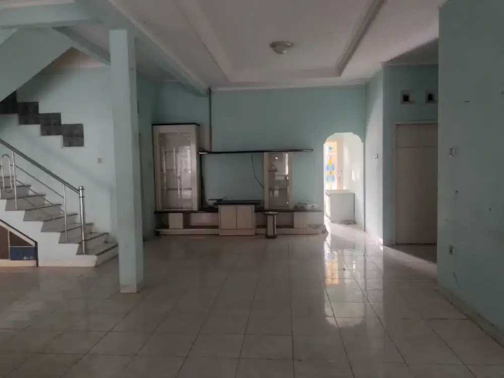 Dijual Rumah Lokasi Strategis Pusat Kota Di Jl. Kembang Joyo Pati