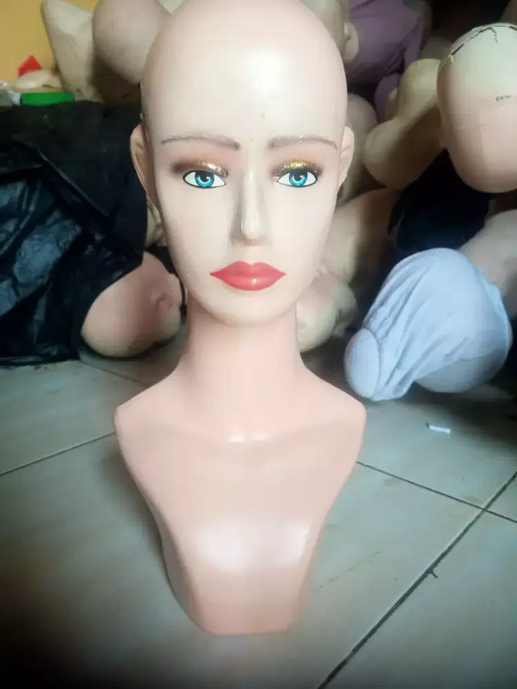 Patung manekin (Bekas)